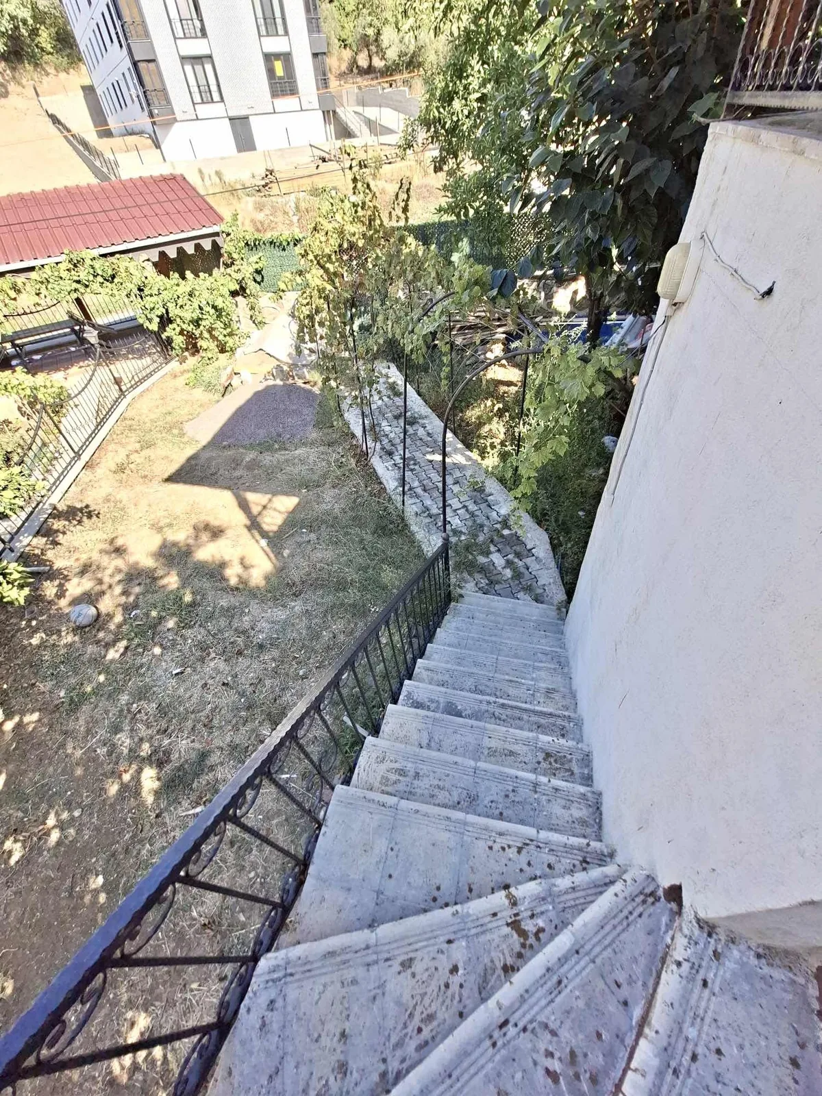 KOCAELİ KARAMÜRSEL EREĞLİ'DE MANZARALI BAHÇELİ 4+2 VİLLA - fotoğraf 5