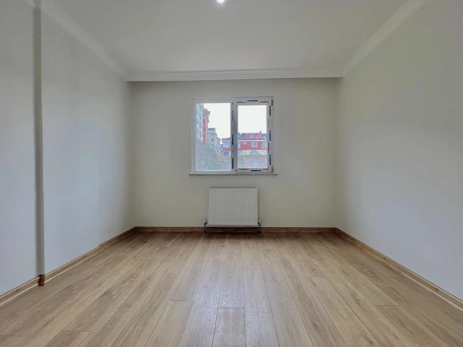 ORTADAĞ MERKEZDE 4+1 ÇATI DUBLEKS 145m2 DAİRE - fotoğraf 3