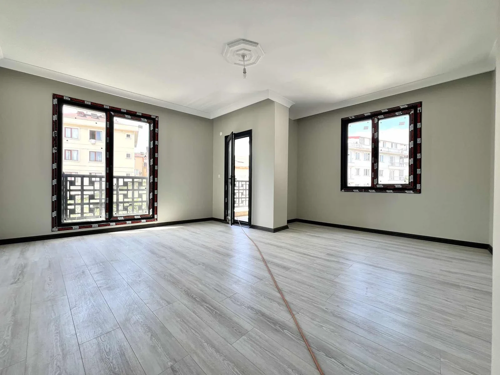 OSMANGAZİ MAH. LÜKS 2+1 ARAKAT DAİRE KAT MÜLKİYETİ İSKAN - Etik Gayrimenkul