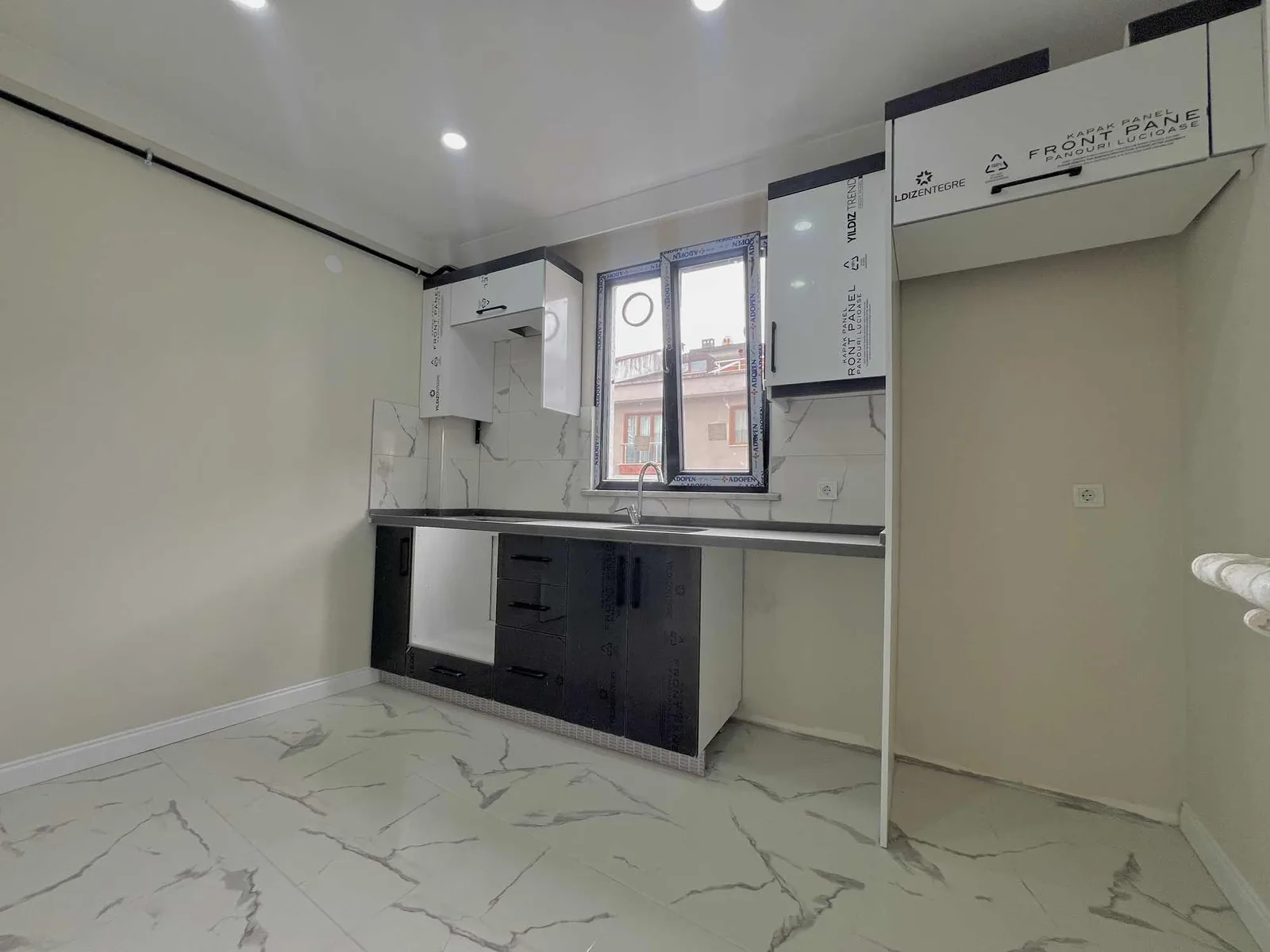 SAMANDIRA OSMANGAZİ MAH. 3+1 ARAKAT DAİRE TEK DAİRE ÜZERİ - fotoğraf 4