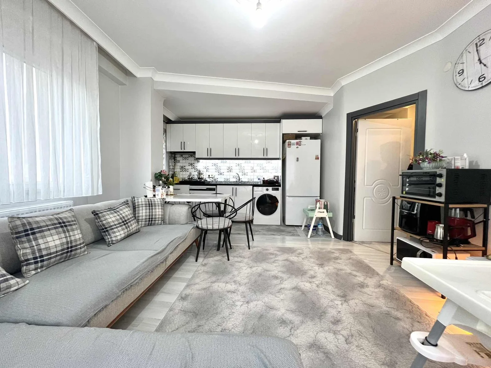 SAMANDIRA OSMANGAZİ MAH. SATILIK İSKANLI 2+1 ARAKAT DAİRE - fotoğraf 2