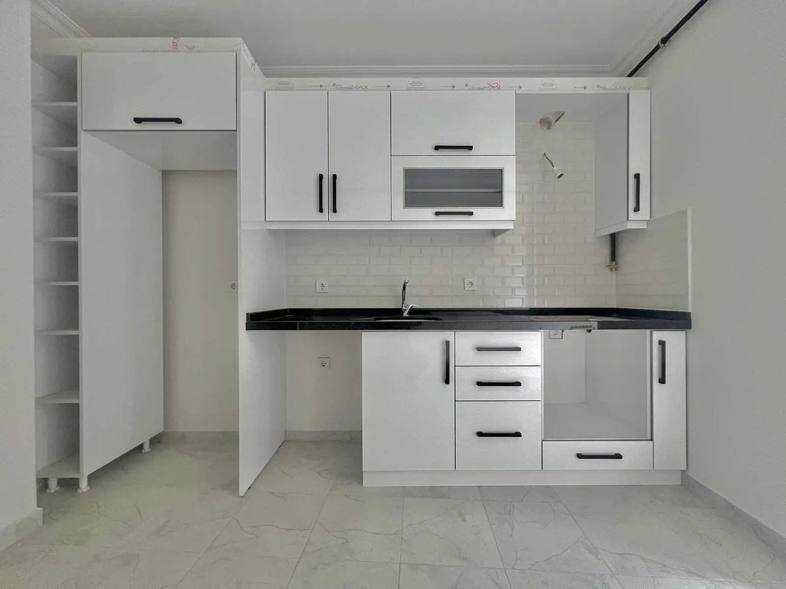 YENİDOĞAN MERKEZ 2+1 ARAKAT DAİRE 2. KATTA - fotoğraf 4